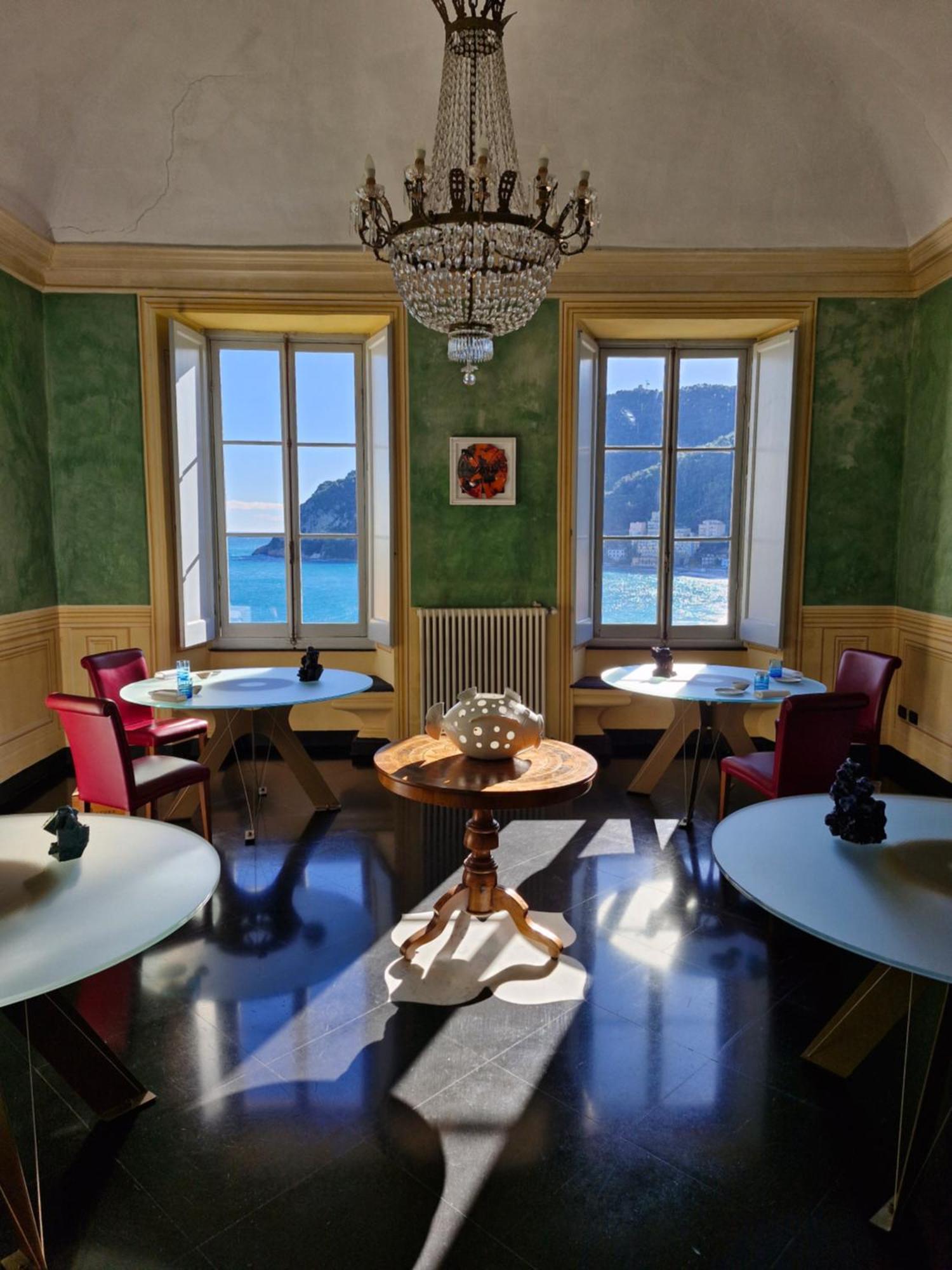 Palazzo Vescovile Hotel นอลี ภายนอก รูปภาพ